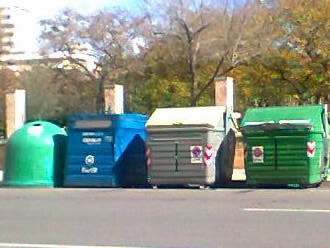 Separar la basura para el reciclaje