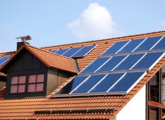 Hogares inteligentes con la revolución de los paneles solares domésticos