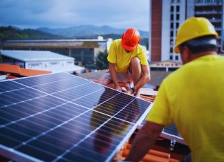 Beneficios de la instalación de placas fotovoltaicas en hogares y negocios