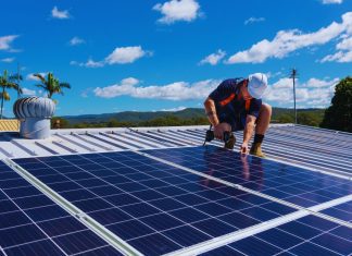 Cómo instalar paneles fotovoltaicos en una industria paso a paso