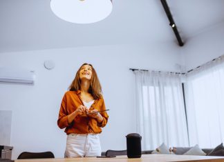 La implementación de un sistema de iluminación domótica