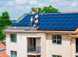 Qué considerar antes de instalar placas solares en comunidades de vecinos